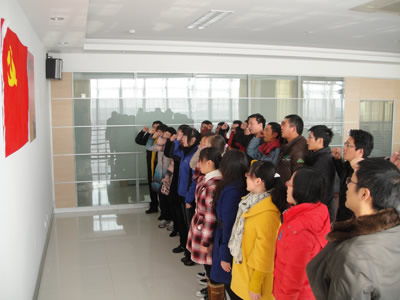 我公司召開2011年預(yù)備黨員轉(zhuǎn)正會議