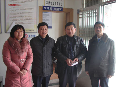 慈善石莊行，海宏獻愛心